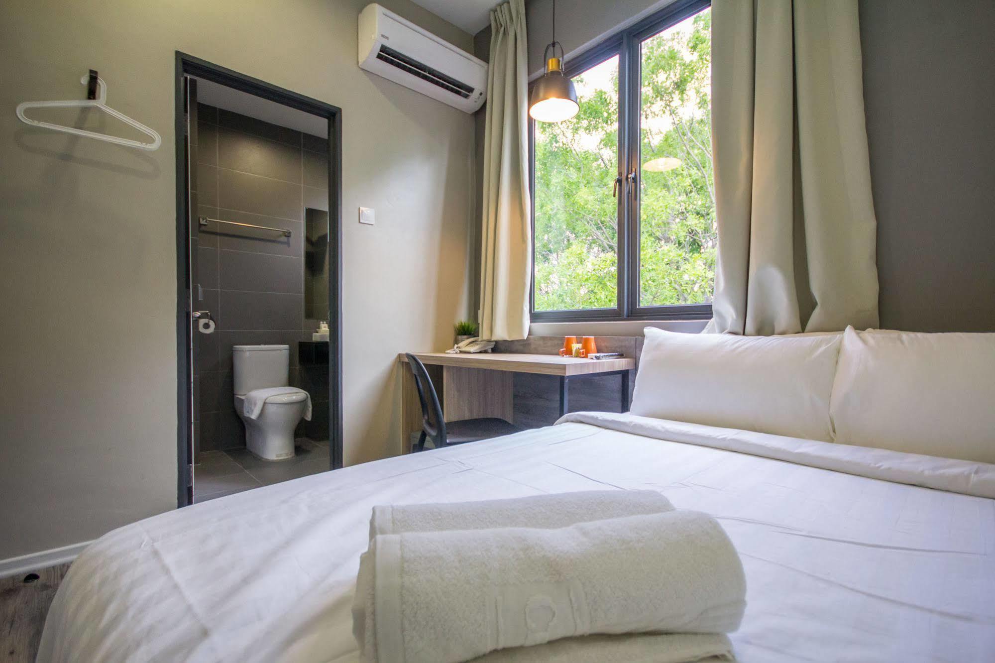 Chariton Hotel Alma Bukit Mertajam Extérieur photo